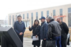 圣彼得堡市交通基礎設施委員會副會長謝爾蓋一行蒞臨高遠公司交流訪問